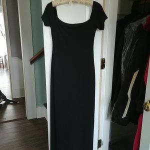 Laundry by Shelli Segal formal dress